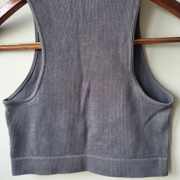 Ribbed Crop Halter Top Size Medium Aeropostale "Seriously Soft" - Picture 9 of 14